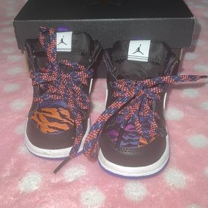 Infant Jordan 1 MID SE